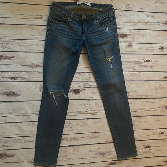Abercrombie Fitch Distressed Skinny Jeans 2R A&F - Picture 1 of 7